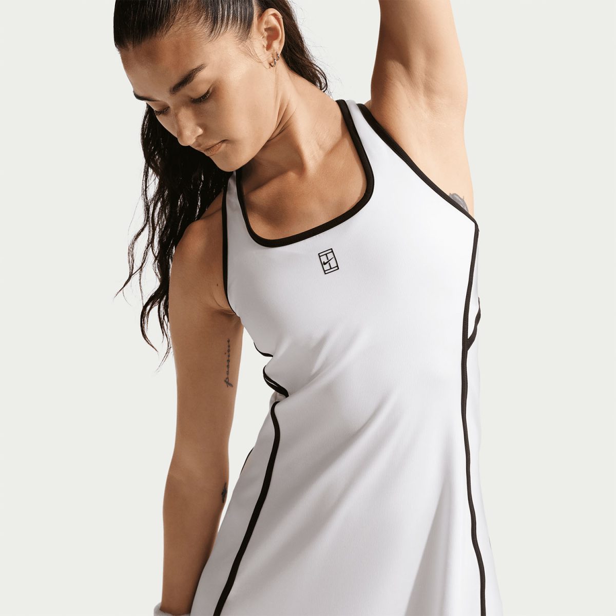 NikeCourt Advantage Kadın Dri-FIT Tenis Elbisesi - Görsel 5