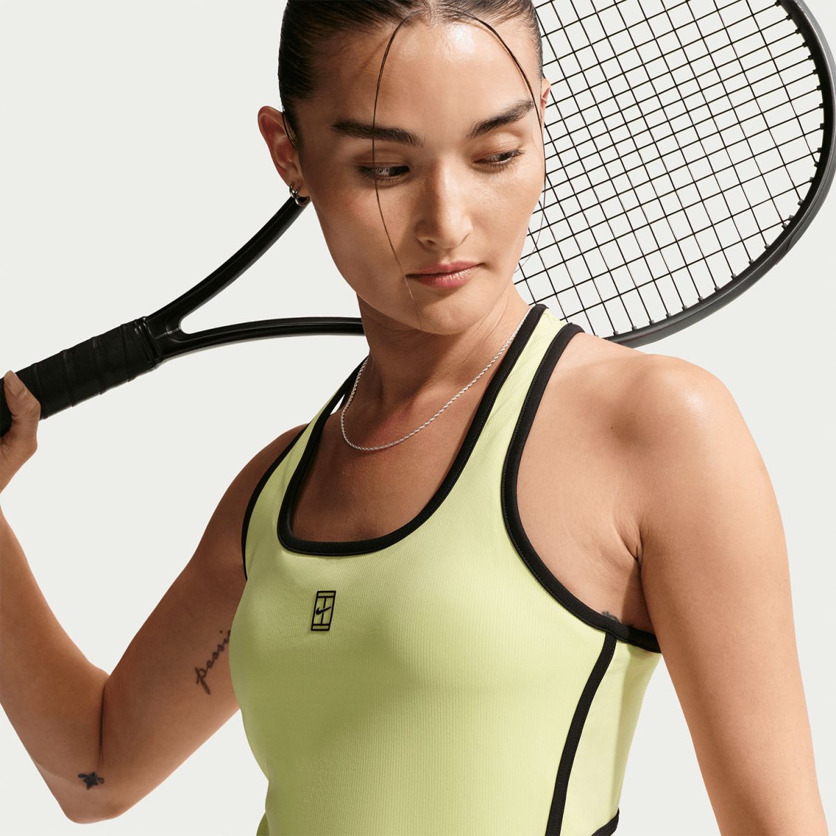 Nike Court Advantage Kadın Tenis Tank Top - Görsel 3