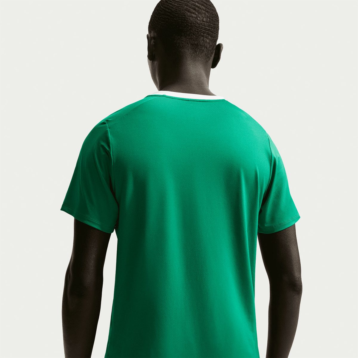 Nike Court Advantage Dri-FIT Erkek Tenis Tişörtü - Görsel 5