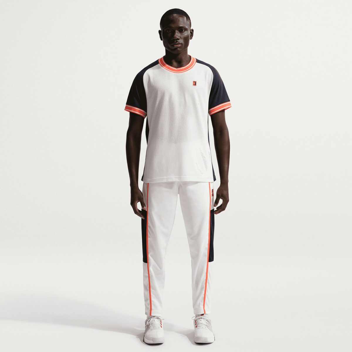 Nike Court Heritage Erkek Tenis Tişörtü - Görsel 4
