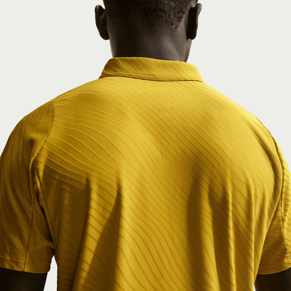 NikeCourt Slam Erkek Dri-FIT ADV Polo Tişört - Görsel 4
