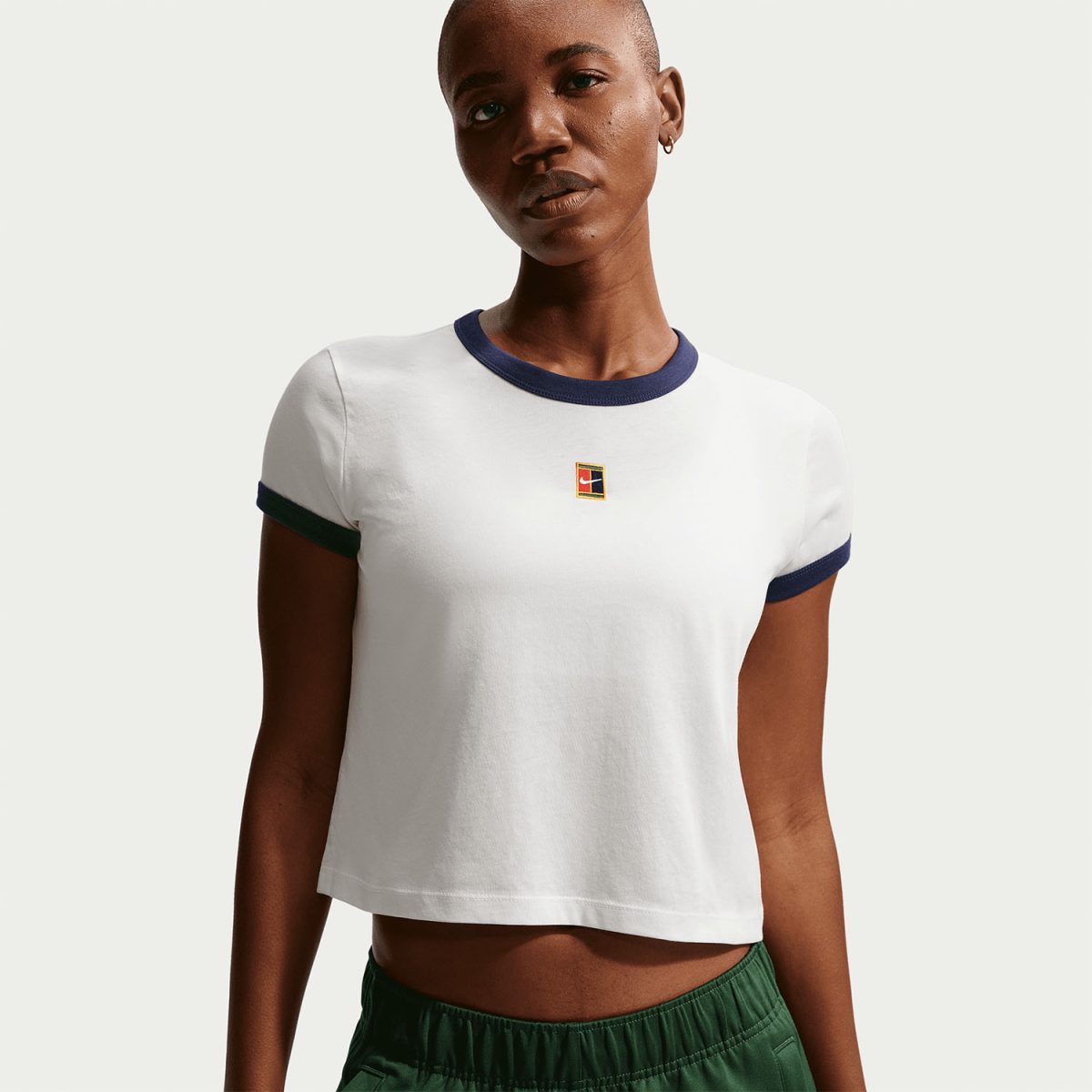 Nike Heritage Kadın Tenis Tişörtü - Görsel 5